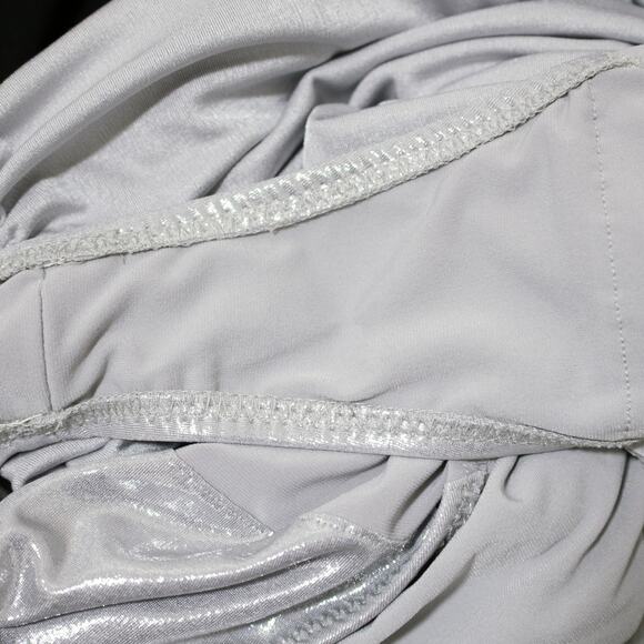 Norma Kamali One Shoulder Lame Mini Dress Silver Metallic Ruffle Drape SZ M - Picture 9 of 9